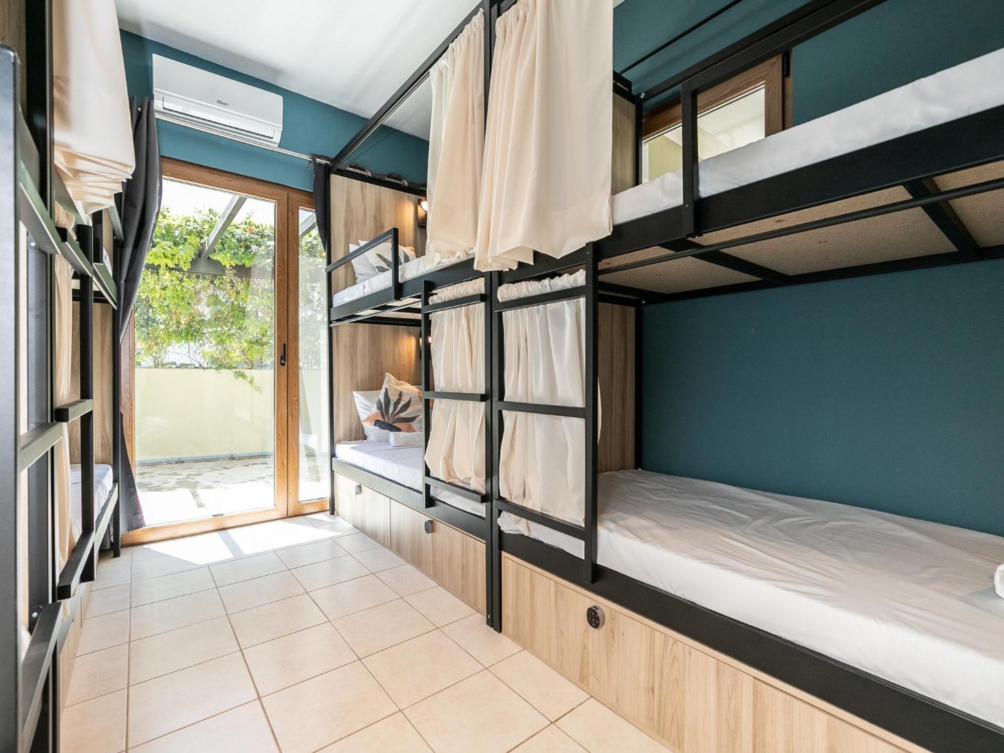 Walk In Hostel Faro Airport Extérieur photo